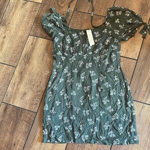 miami Olive Floral Drres